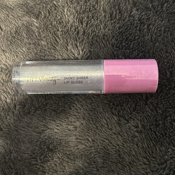 Ulta Beauty Goody Bag - Nine Pieces - Picture 9 of 9